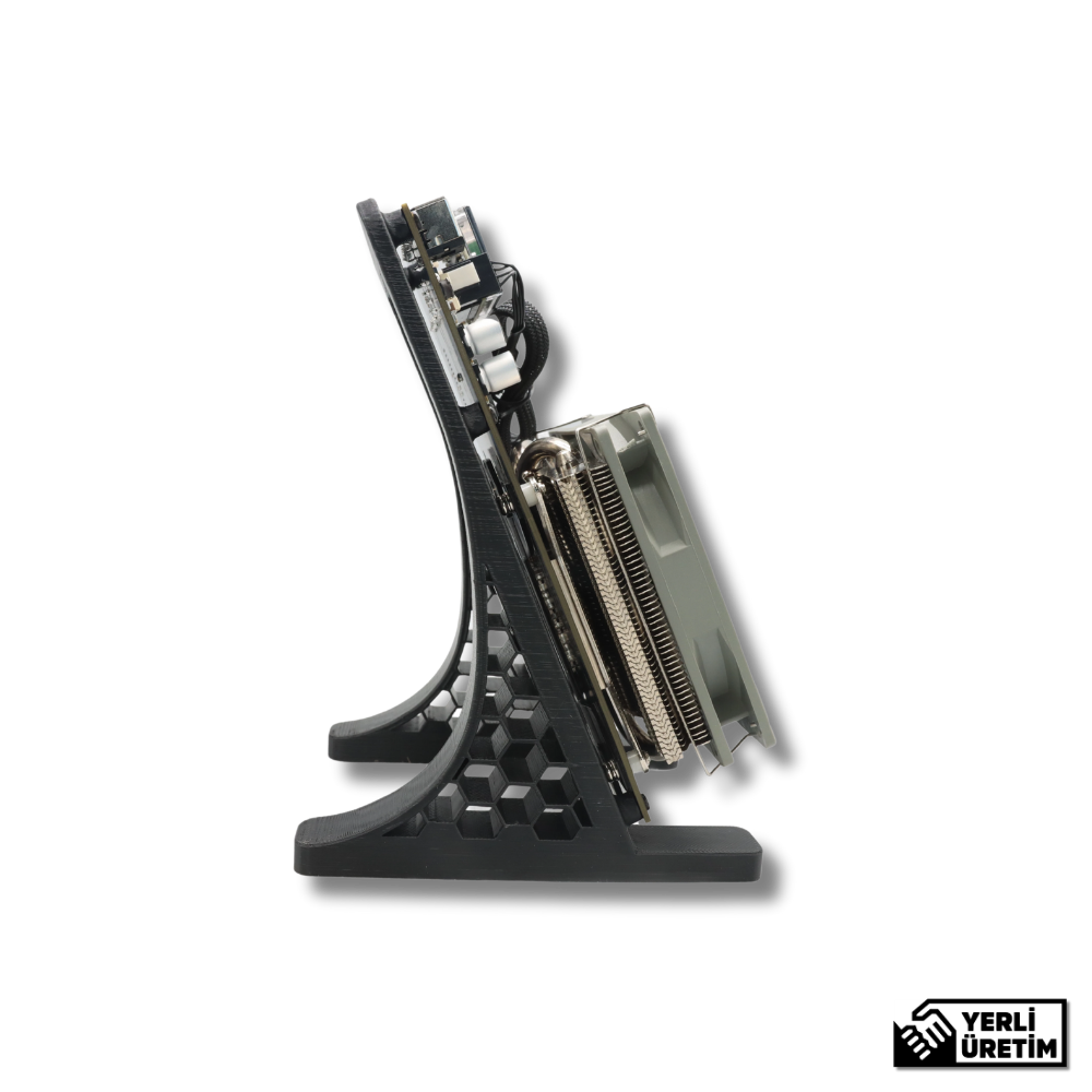 NerdQaxe++ 4.8 TH/s Bitcoin Miner Features and Price